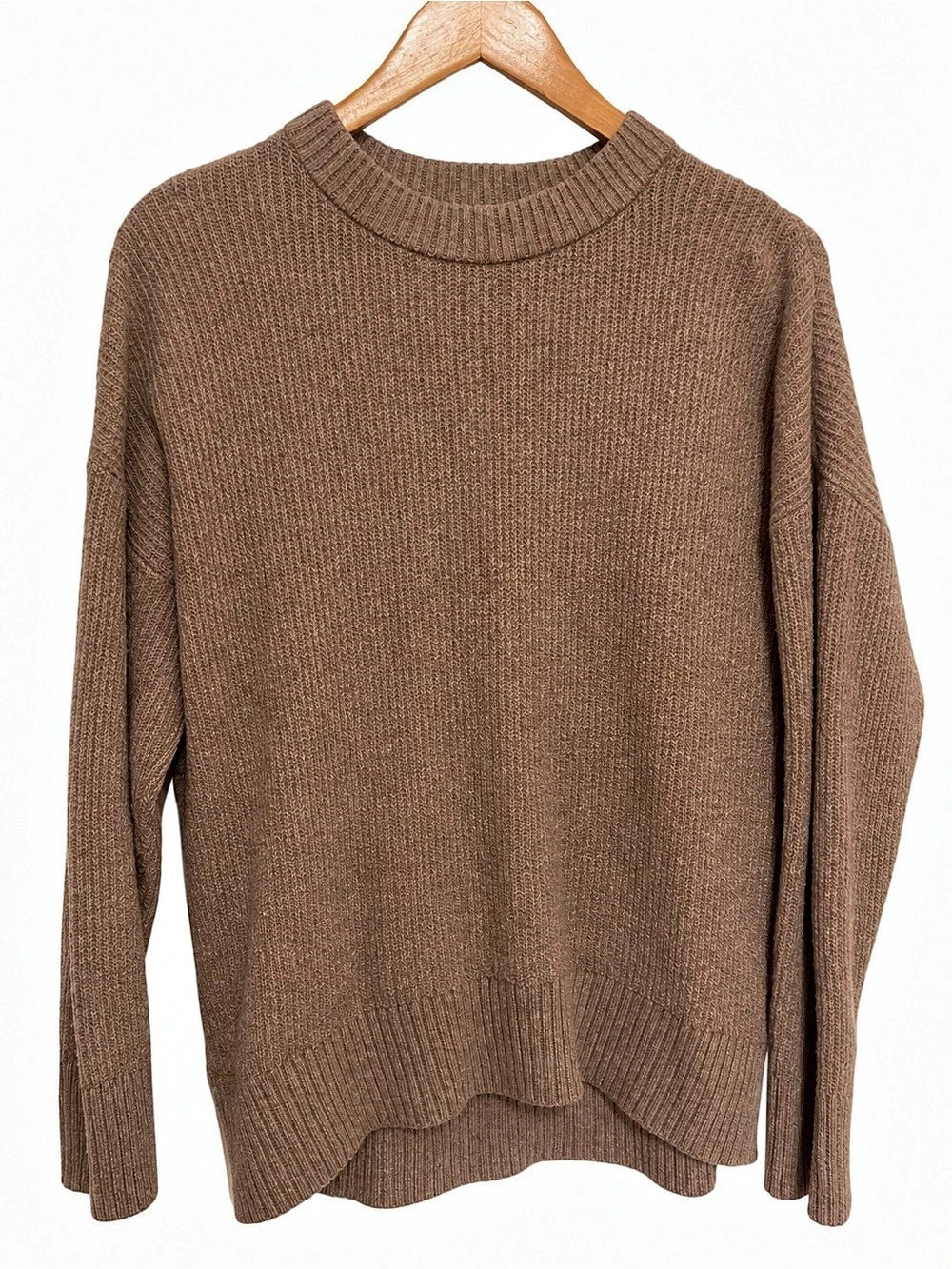 Old Navy Brown Knit Crewneck Sweater Like New